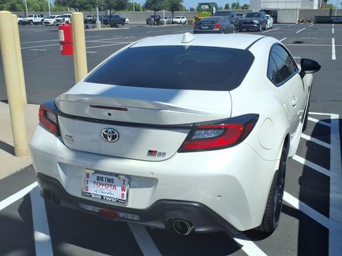 Certified 2024 Toyota GR86 Premium RWD image 4