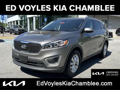Used 2017 Kia Sorento LX w/ LX Convenience Package