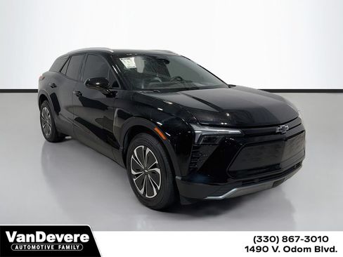 Used 2024 Chevrolet Blazer EV LT AWD/4WD image 1