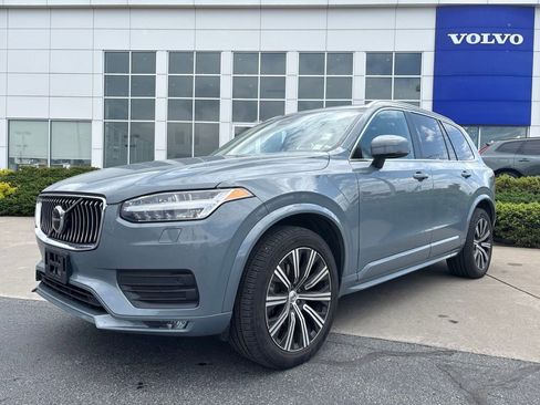 Used 2023 Volvo XC90 B5 Core w/ Protection Package Premier AWD/4WD image 2