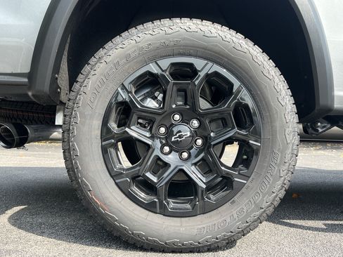 New 2026 Chevrolet Colorado Trail Boss AWD/4WD image 38