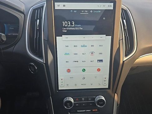 Used 2022 Ford Edge SEL w/ Convenience Package image 18