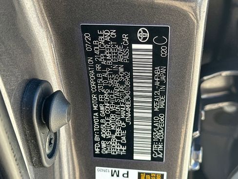 Used 2021 Toyota Corolla XSE image 30