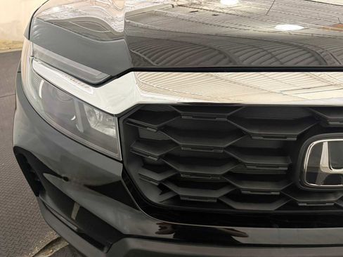 Used 2023 Honda Passport EX-L image 4