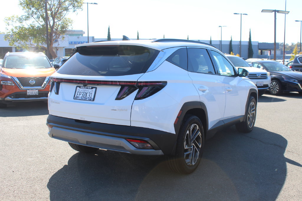 Used 2026 Hyundai Tucson Limited AWD/4WD image 7