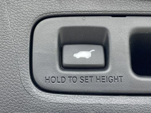 Used 2025 Honda CR-V EX-L image 31
