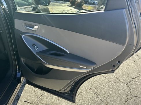 Used 2018 Hyundai Santa Fe Sport w/ 2.4L Value Package 02 image 19