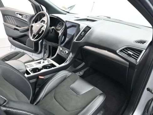 Used 2023 Ford Edge ST w/ Cargo Accessory Package AWD/4WD image 28