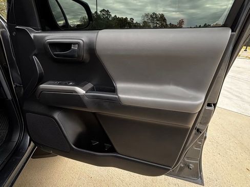 Used 2023 Toyota Tacoma SR5 image 18
