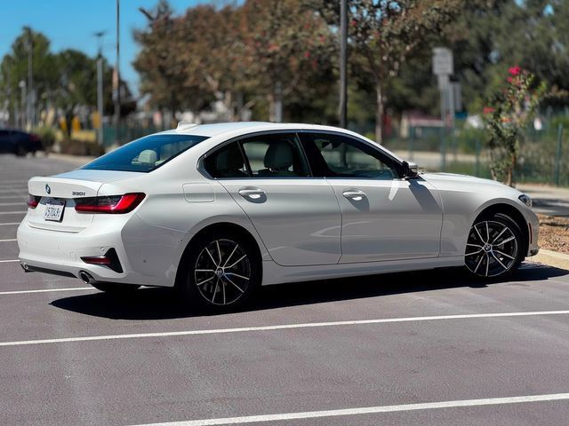 Used 2019 BMW 330i Sedan w/ Premium Package RWD image 21