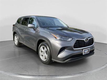 Used 2022 Toyota Highlander L