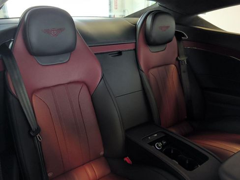 Used 2020 Bentley Continental GT AWD/4WD image 41