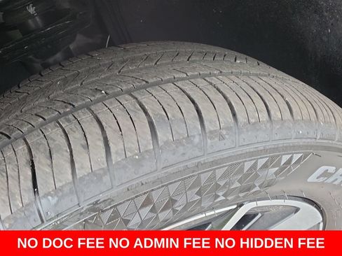 Used 2024 Volkswagen Atlas SE AWD/4WD image 29