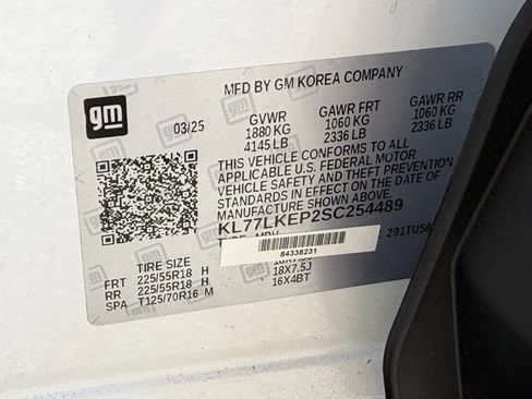 Used 2025 Chevrolet Trax ACTIV w/ Driver Confidence Package FWD image 21