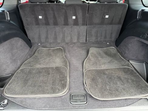 Used 2017 Jeep Grand Cherokee Laredo w/ Quick Order Package 23E image 30