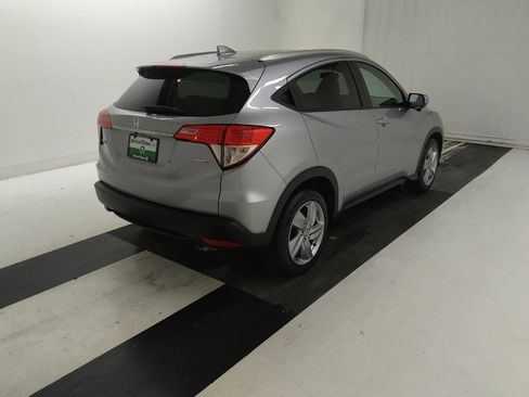 Used 2019 Honda HR-V EX image 9