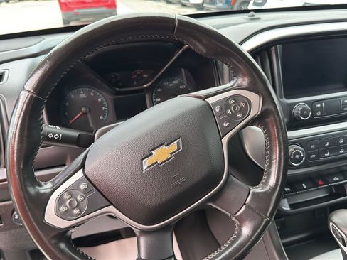 Used 2022 Chevrolet Colorado LT w/ Fleet Safety Package RWD image 13