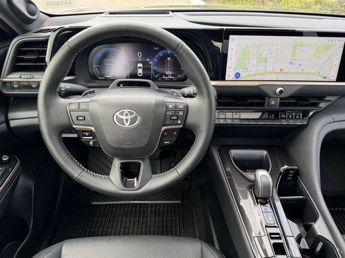 Certified 2026 Toyota Crown Platinum AWD/4WD image 10