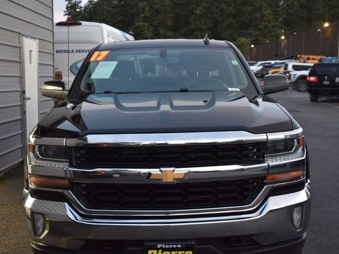 Used 2017 Chevrolet Silverado 1500 LT w/ All Star Edition image 3