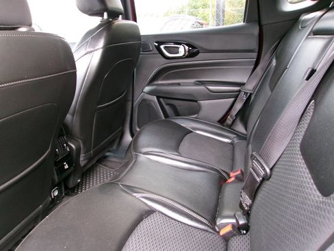 Used 2023 Jeep Compass Latitude w/ Sun and Sound Group image 19