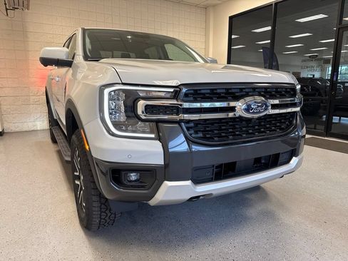 New 2026 Ford Ranger Lariat w/ FX4 Off-Road Package AWD/4WD image 8