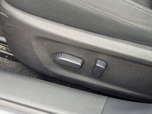 Used 2024 Nissan Altima 2.5 SV FWD image 16