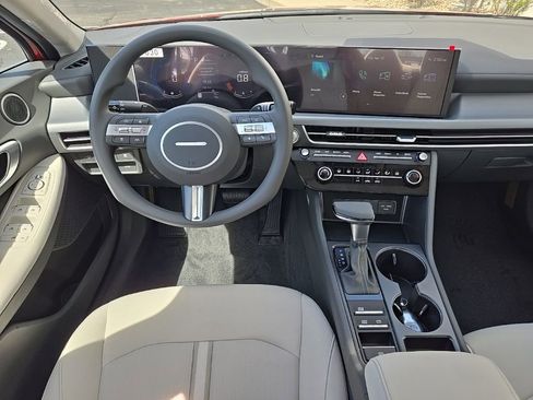 New 2025 Hyundai Sonata SE image 24