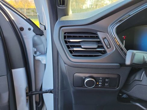 New 2026 Ford Escape ST-Line w/ Cold Weather Package image 21