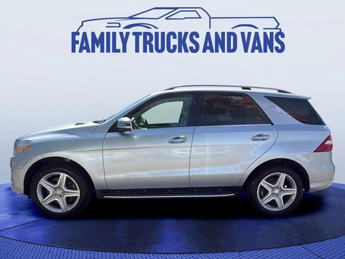 Used 2013 Mercedes-Benz ML 550 4MATIC image 2