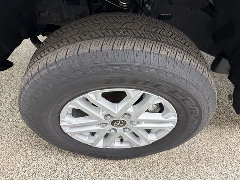 Used 2024 Toyota Tundra SR5 w/ SR5 Convenience Package image 11