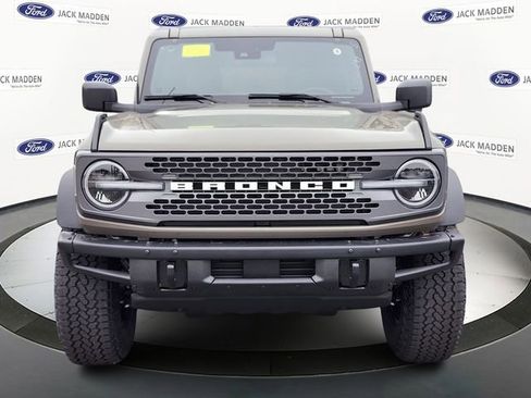 New 2025 Ford Bronco Badlands w/ Sasquatch Package image 8