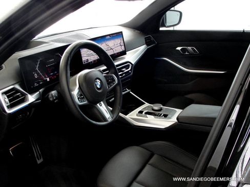 Used 2023 BMW 330i Sedan w/ M Sport Package RWD image 29