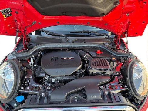 Used 2019 MINI Cooper Classic image 12