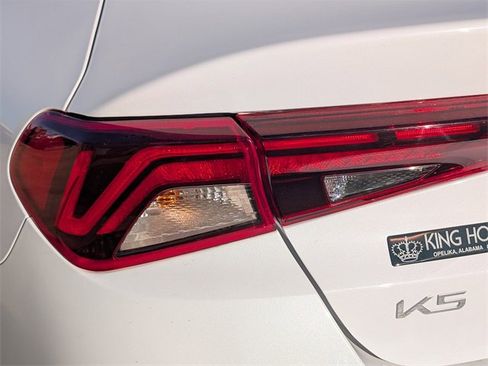 Used 2024 Kia K5 EX w/ EX Premium Package image 11