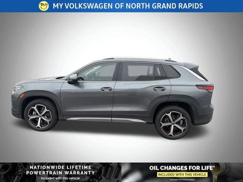 New 2026 Volkswagen Tiguan SE image 6