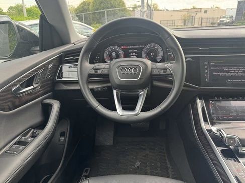 Used 2023 Audi Q8 Prestige w/ Prestige Package AWD/4WD image 14