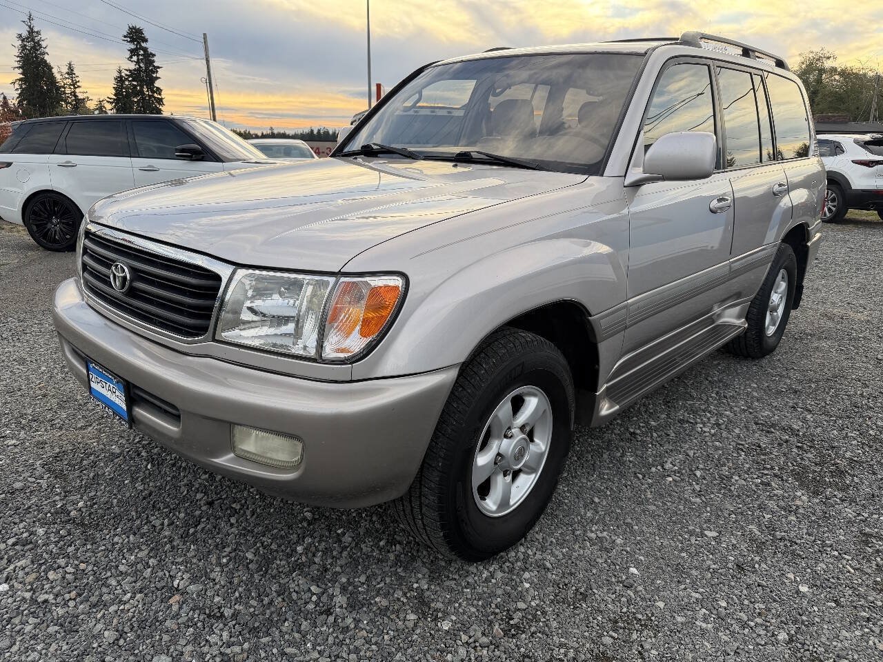 Used 2000 Toyota Land Cruiser AWD/4WD image 7