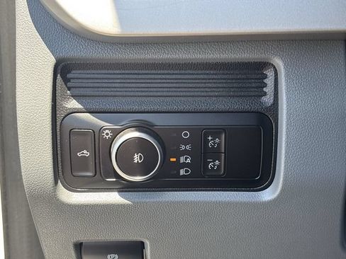 Used 2026 Ford F350 XLT AWD/4WD image 32