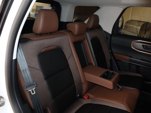 New 2025 Ford Bronco Sport Outer Banks w/ Outer Banks Tech Package+ image 44