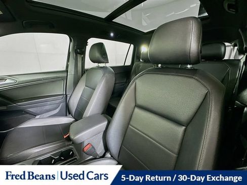 Used 2020 Volkswagen Tiguan SE R-Line w/ 3rd Row Seat Package image 22
