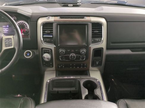 Used 2017 RAM 1500 Laramie w/ Convenience Group image 24