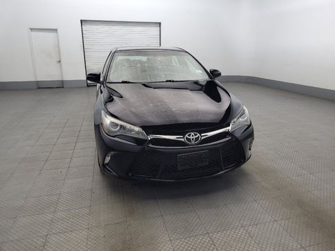 Used 2016 Toyota Camry SE FWD image 14