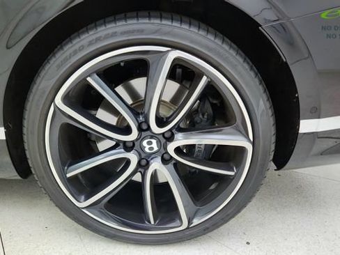 Used 2022 Bentley Continental GT AWD/4WD image 66
