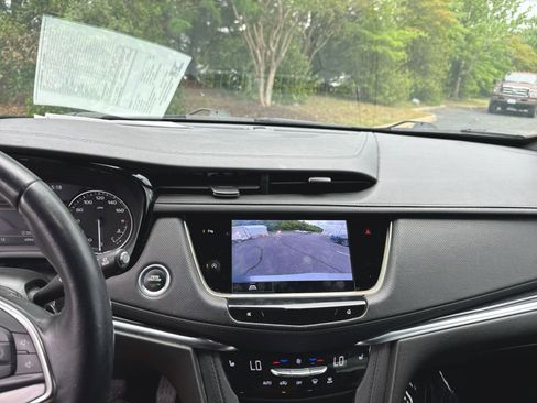 Used 2023 Cadillac XT5 Premium Luxury FWD image 14