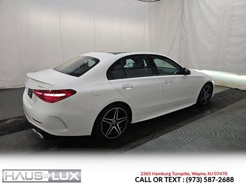 Used 2022 Mercedes-Benz C 300 C 300 4MATIC Sedan image 2