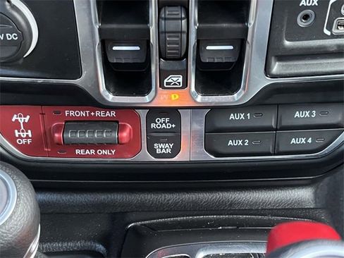 Used 2024 Jeep Wrangler Unlimited Rubicon image 28