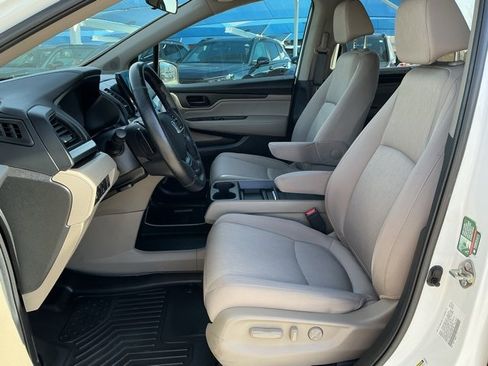 Used 2020 Honda Odyssey EX image 9