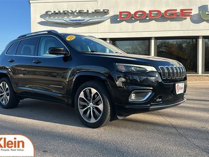 Used 2019 Jeep Cherokee Overland w/ Trailer Tow Group