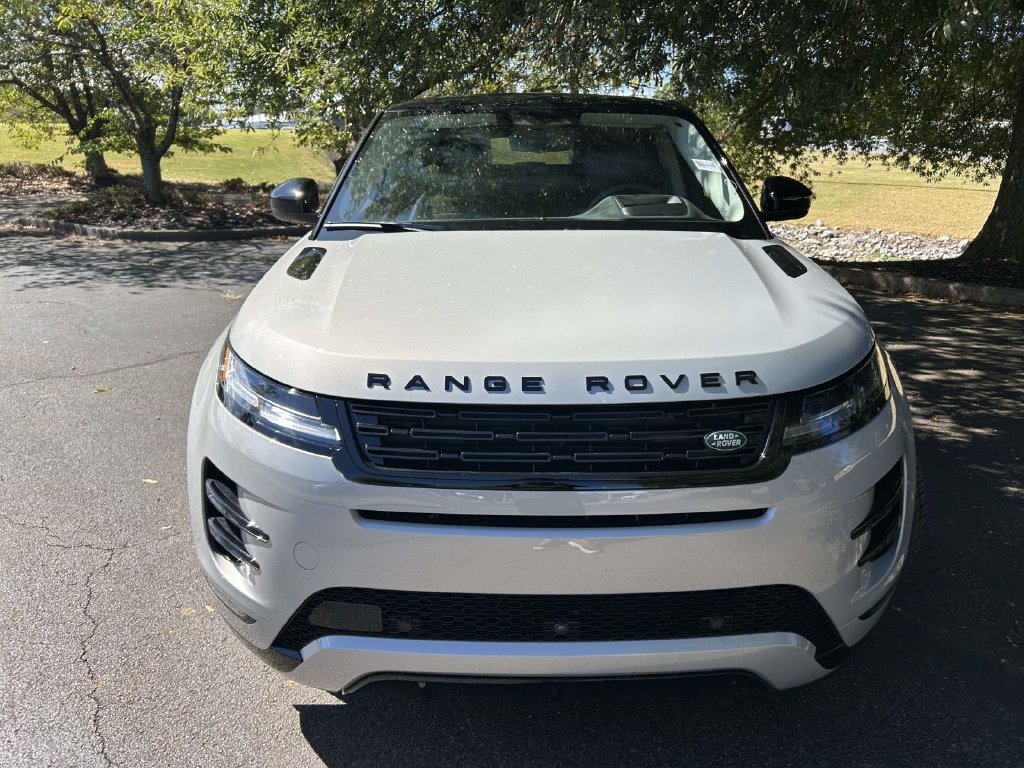 Used 2025 Land Rover Range Rover Evoque Dynamic SE AWD/4WD image 6
