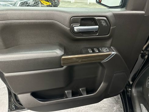 Used 2020 Chevrolet Silverado 1500 LT image 13